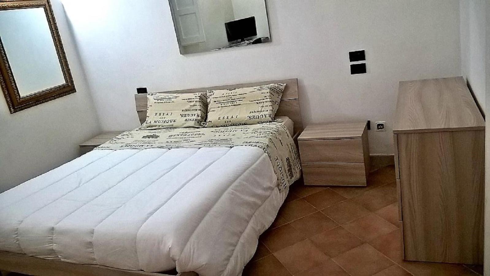 דירות לצ'ה Manzoni House מראה חיצוני תמונה