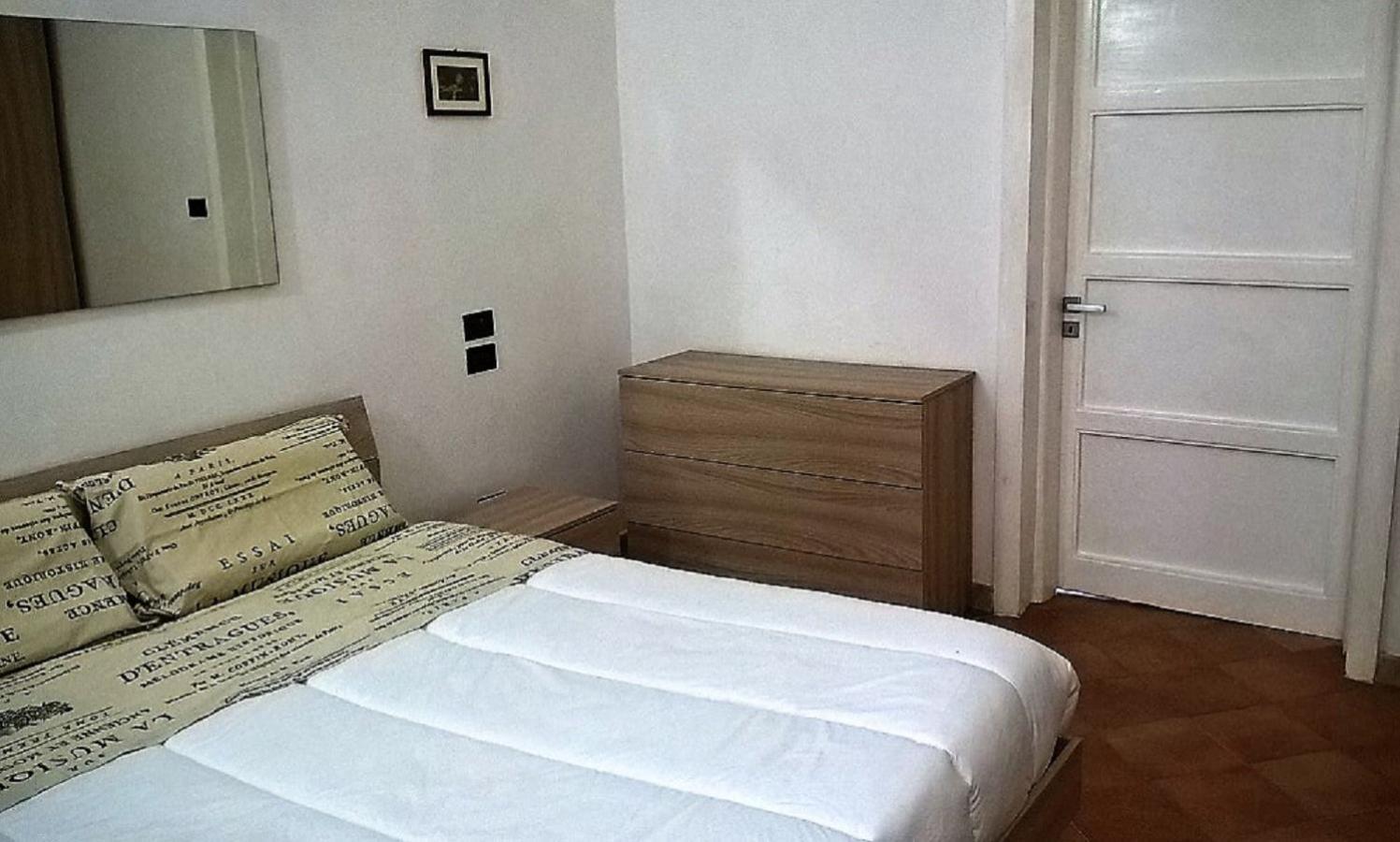 דירות לצ'ה Manzoni House מראה חיצוני תמונה
